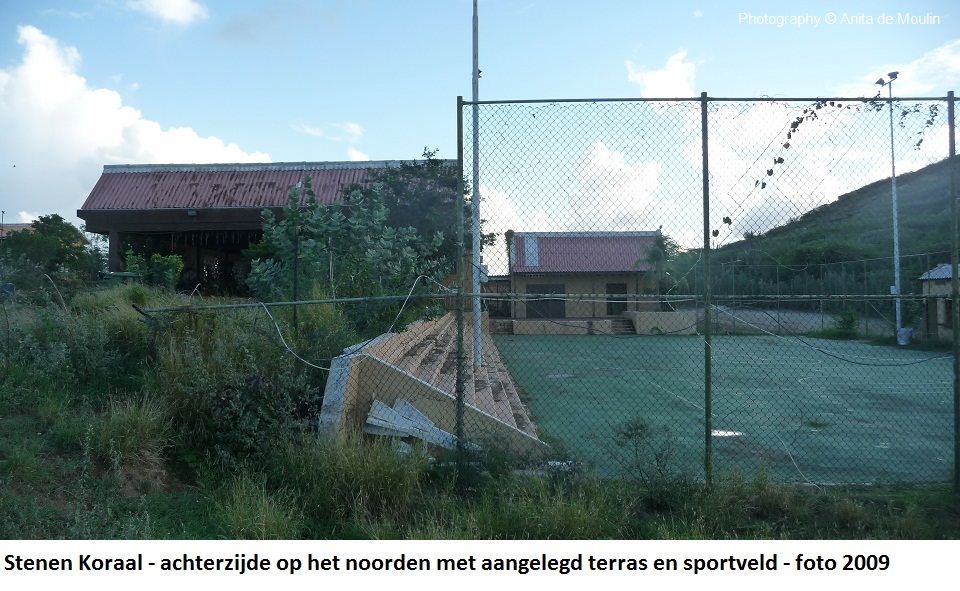 16. Stenen Koraal achterzijde op het noorden 2009
